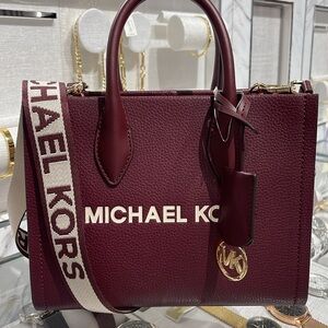 Michael Kors Mirella Small Pebbled Leather Crossbody Bag
Oxblood 
NWT